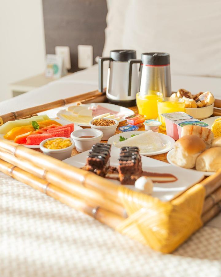 Ritz Suites Grand Hotel Boutique มาเซโอ ภายนอก รูปภาพ