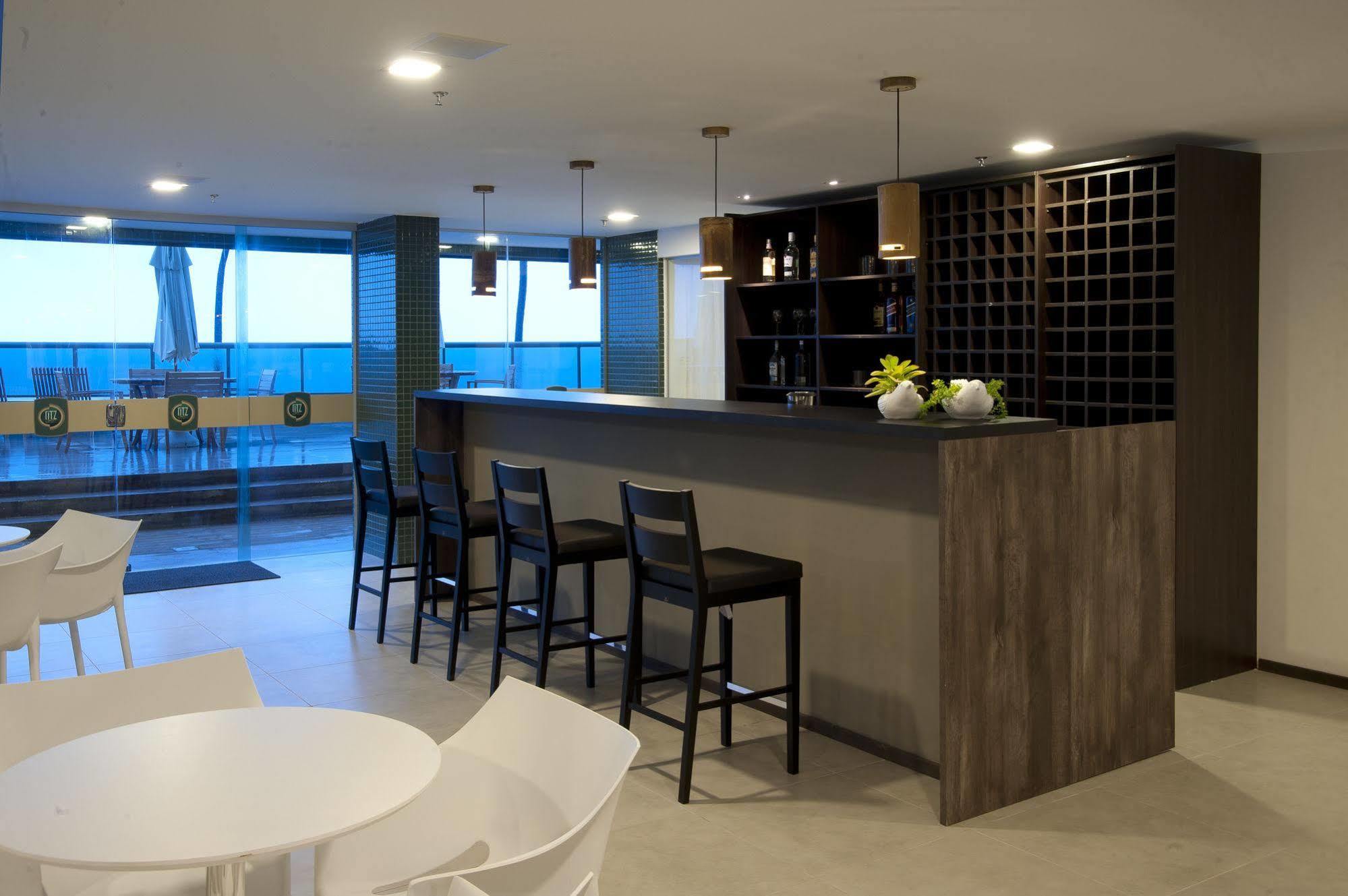 Ritz Suites Grand Hotel Boutique มาเซโอ ภายนอก รูปภาพ