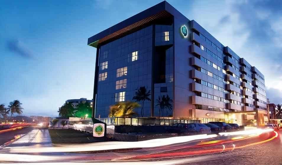 Ritz Suites Grand Hotel Boutique มาเซโอ ภายนอก รูปภาพ